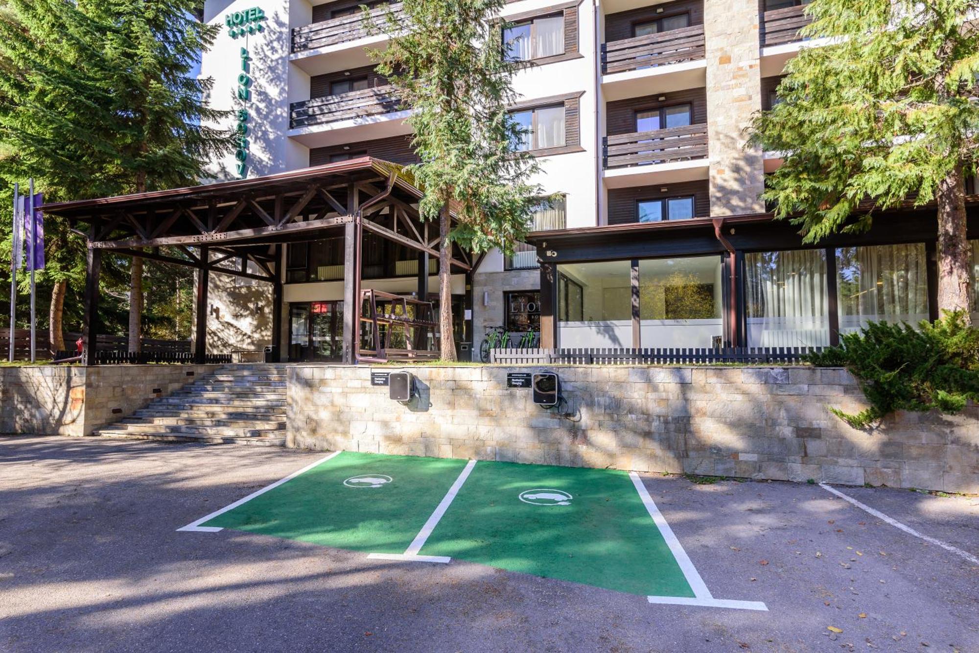 Lion Hotel Borovets Buitenkant foto