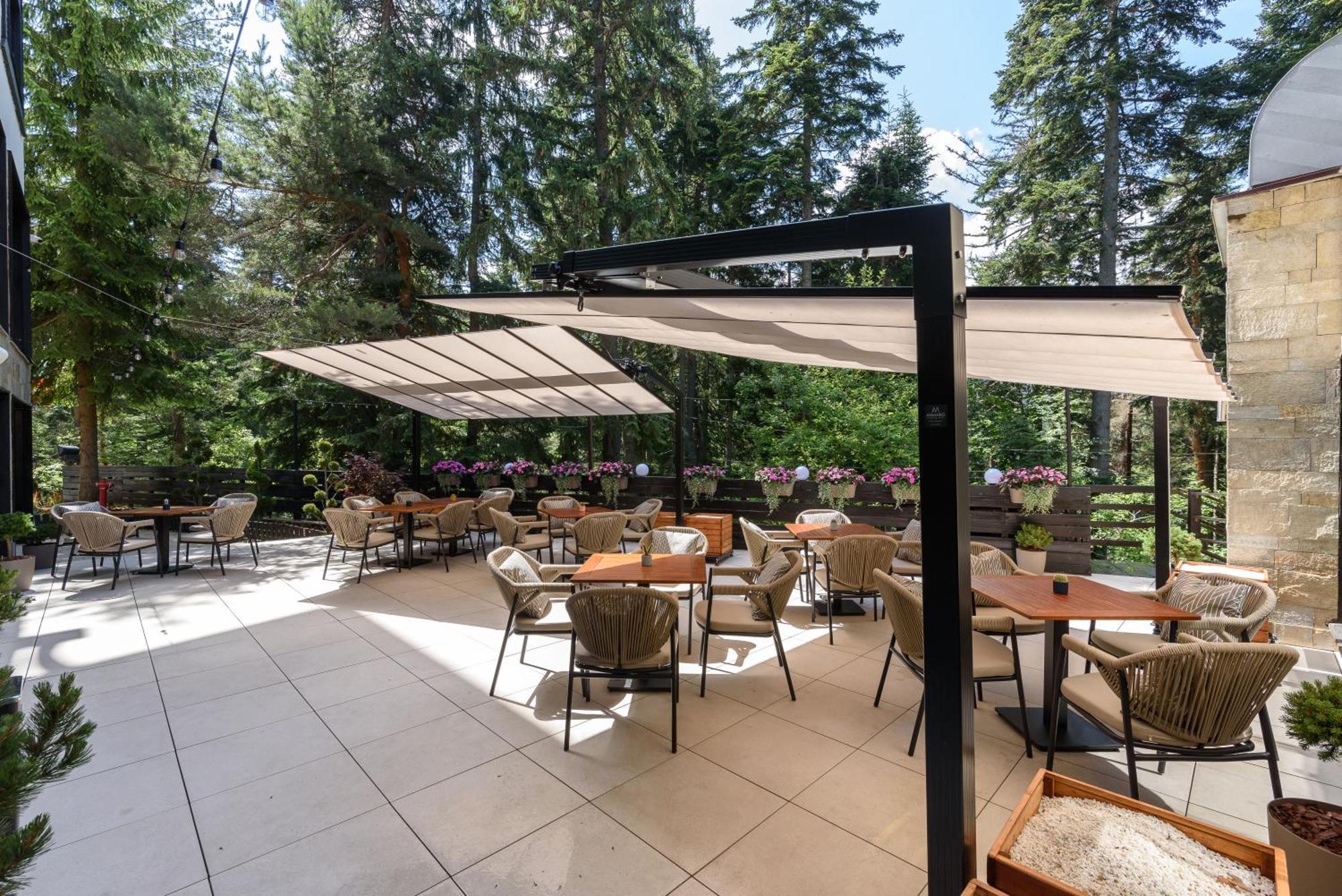 Lion Hotel Borovets Buitenkant foto
