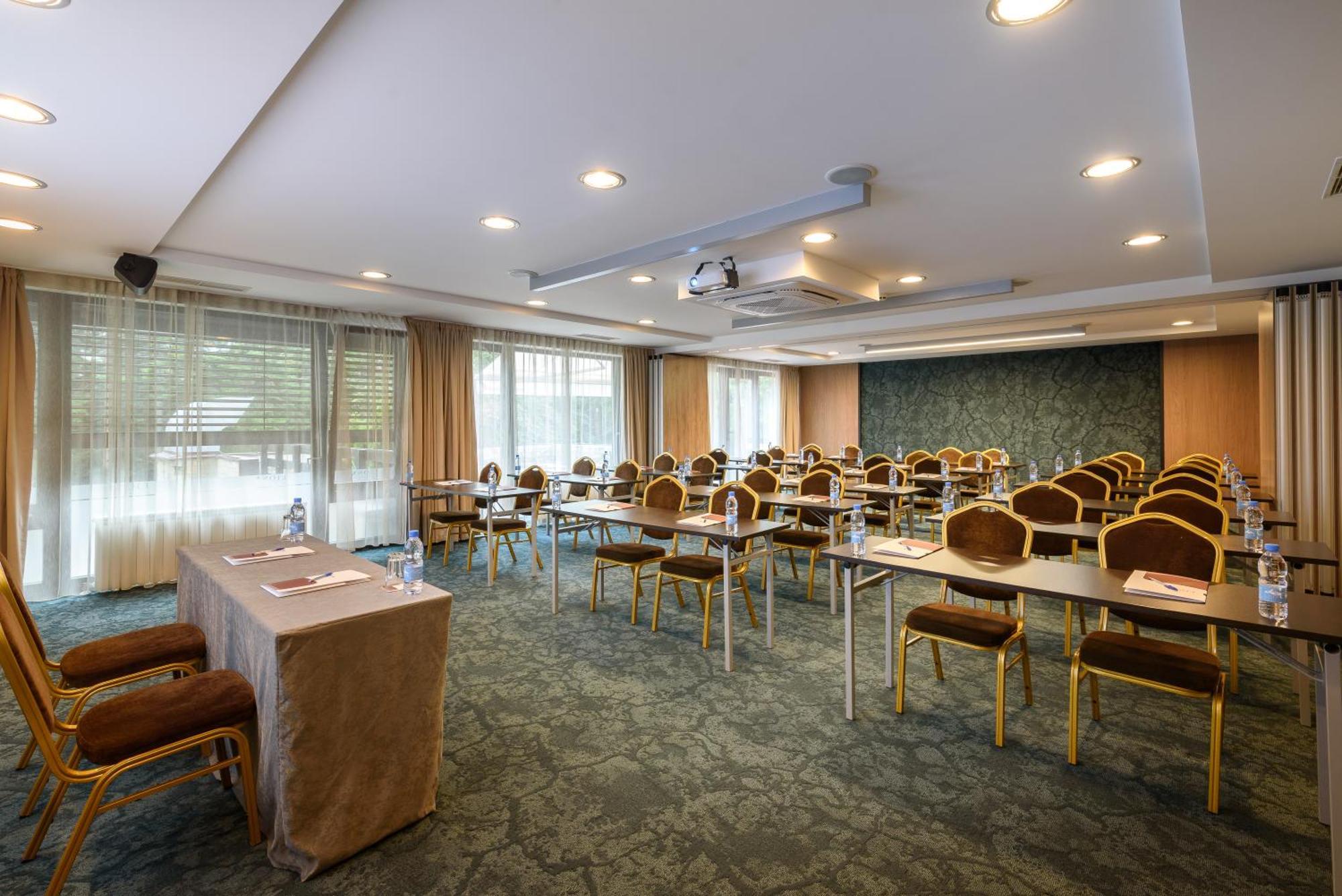 Lion Hotel Borovets Buitenkant foto