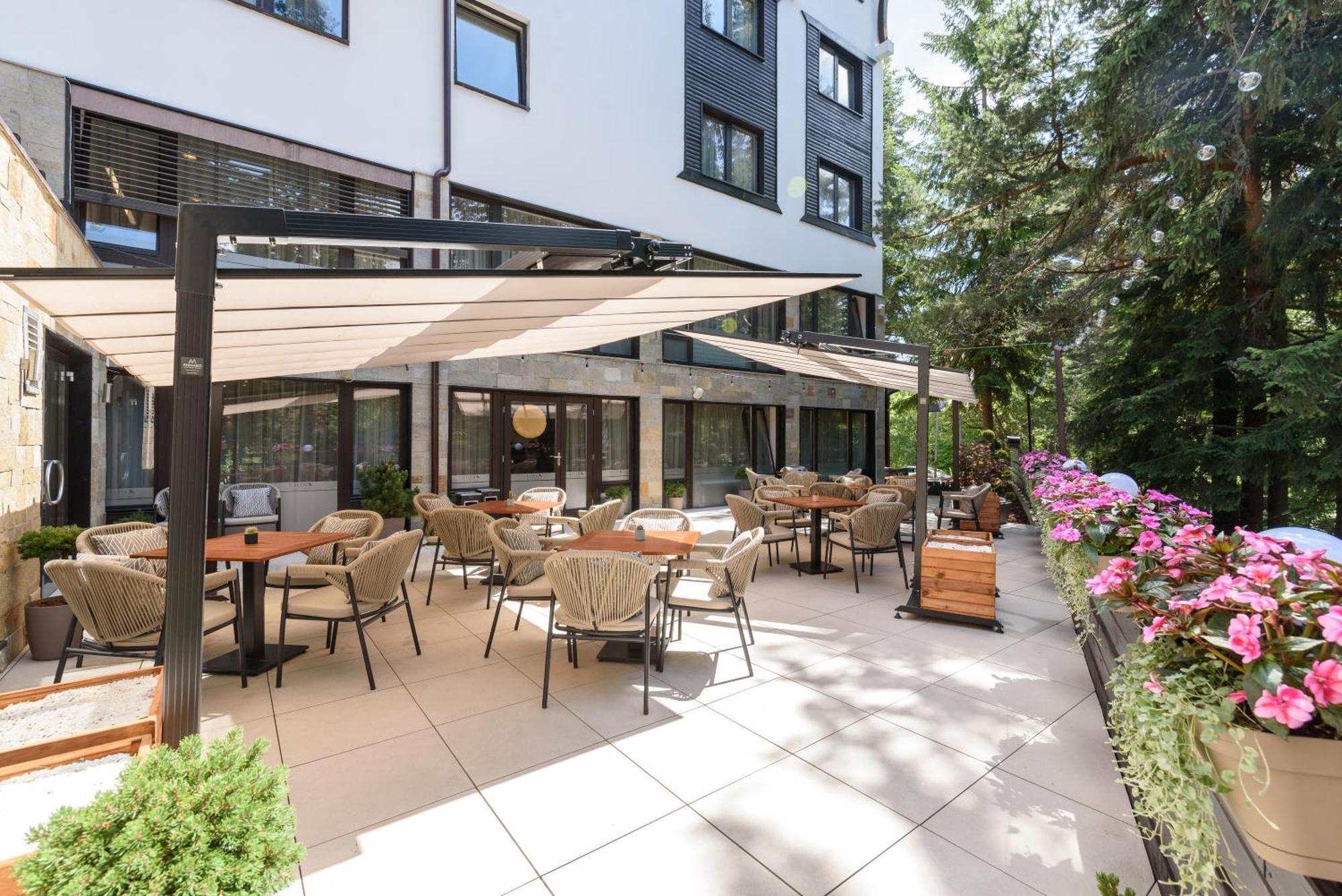 Lion Hotel Borovets Buitenkant foto