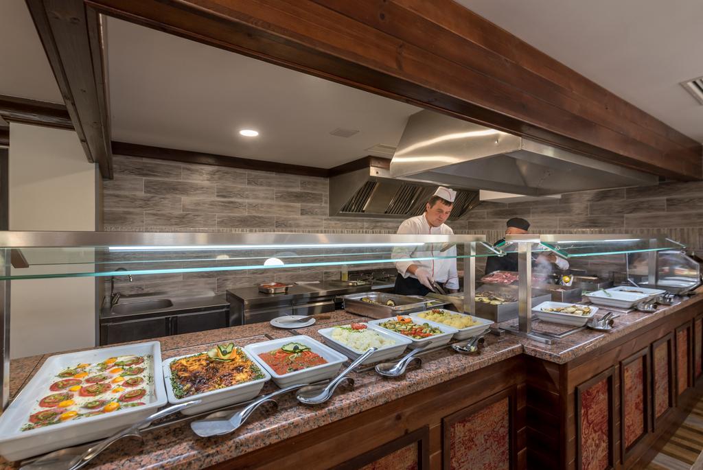Lion Hotel Borovets Buitenkant foto